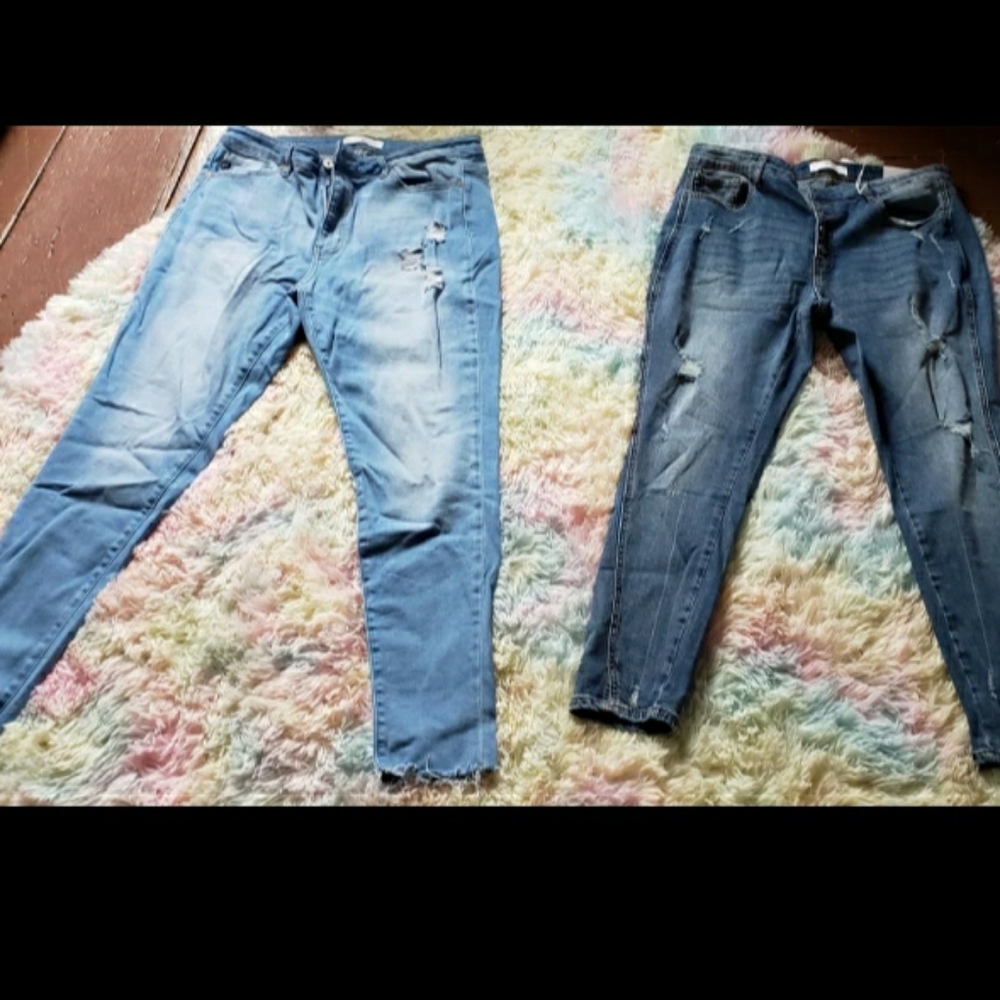2 Pair Kancan Skinny Jeans